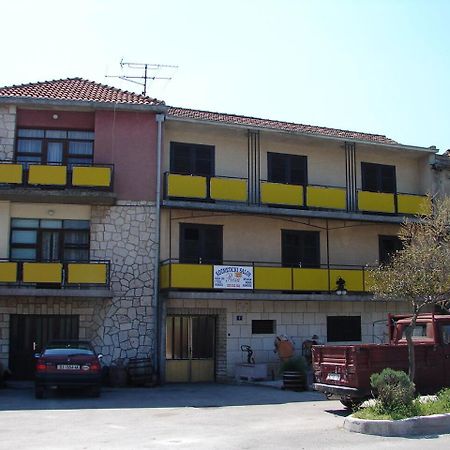 טיסנו Apartments Ive - With Sea View מראה חיצוני תמונה